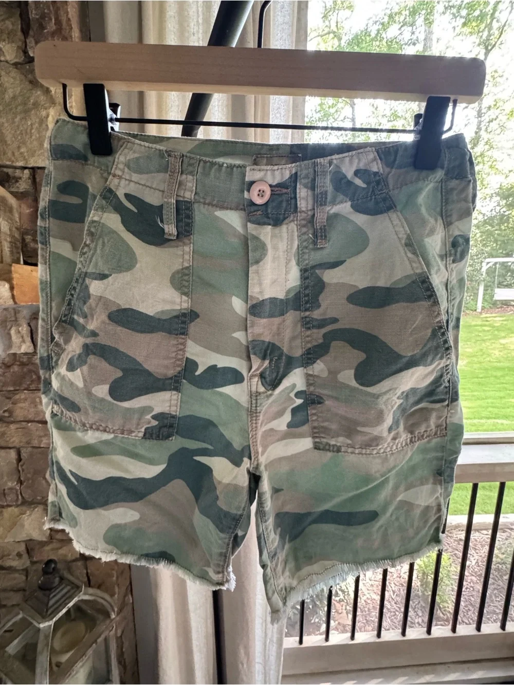 MOTHER Camouflaged High-Rise Frayed Hem Shorts in Green & Tan - Picture 5 of 16
